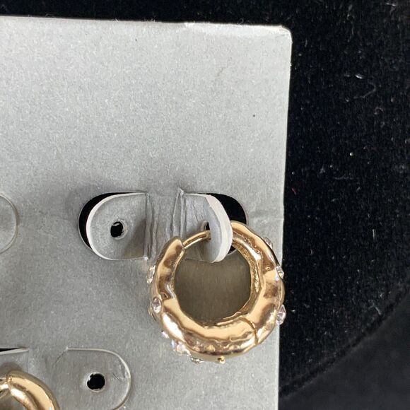 Nordstrom Rack Gold Tone Earrings Bar Rhinestone Huggie Link Drop - 4 pcs - Picture 3 of 10